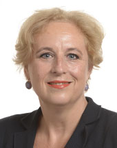 Photo of Claudia Schmidt