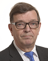 Photo of Paavo Väyrynen